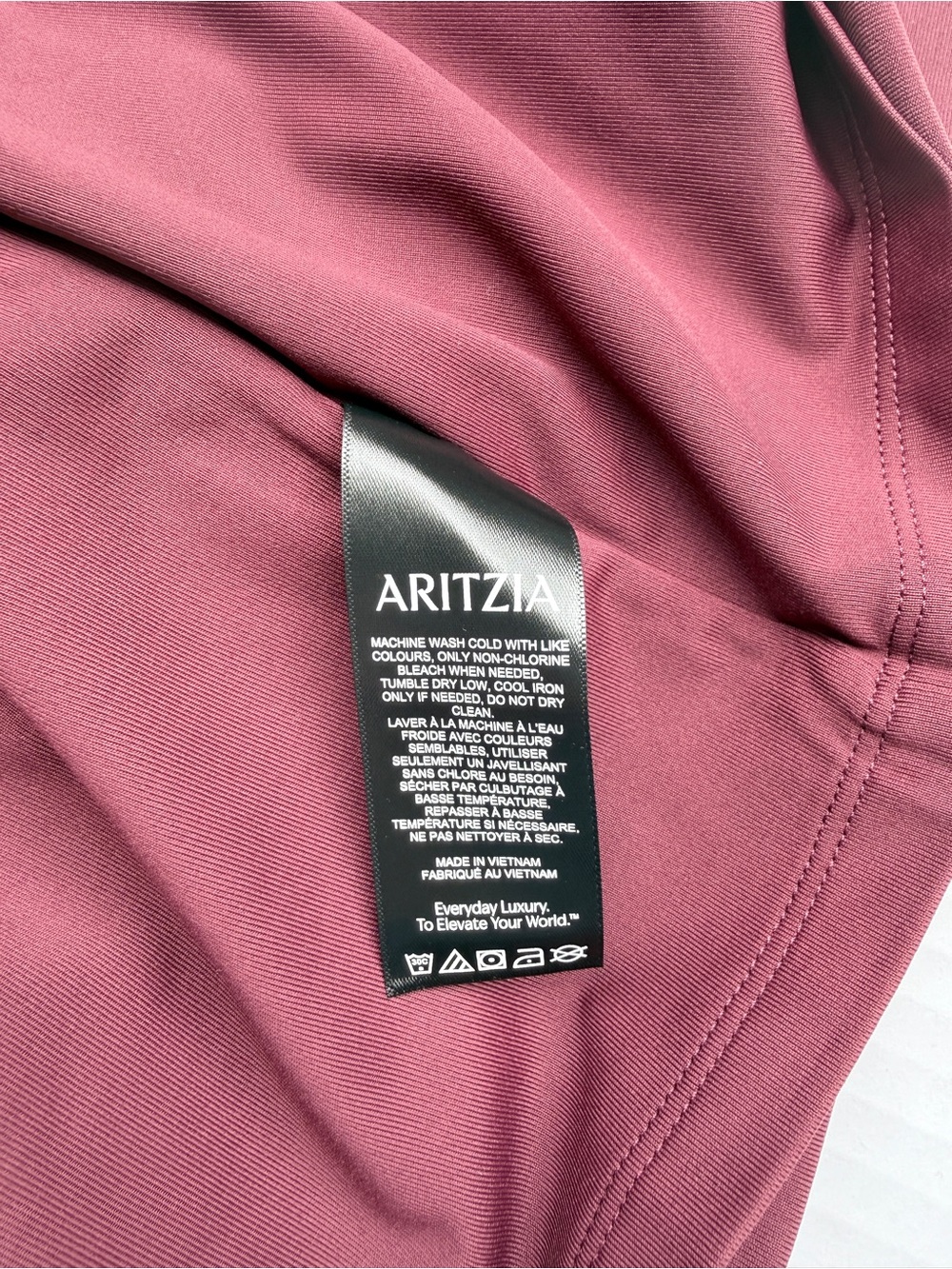 Aritzia Contour Dress - Picture 5 of 5
